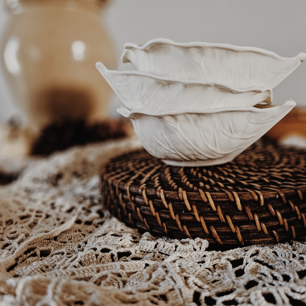 Vintage Handmade Set Of White Cabbage Ceramic Bowls - Picture 2 of 6